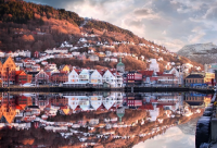 探访挪威卑尔根-身临群山与峡湾的壮丽城市